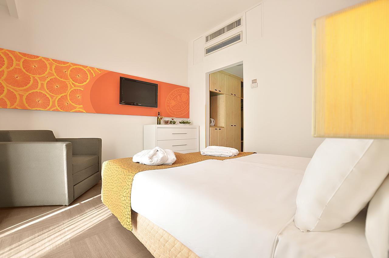 รัธแดเนียลเรสซิเด้นซ์ Hotel เทลอาวีฟ ภายนอก รูปภาพ